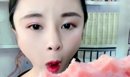 吃瓜视频网红美女,揭秘吃瓜视频网红美生的魅力人生