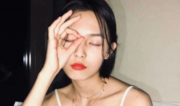 纹身网红吃瓜图片女生,女生表情引热议